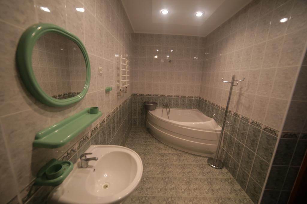 Sonyachna Polyana Hotel Стая снимка